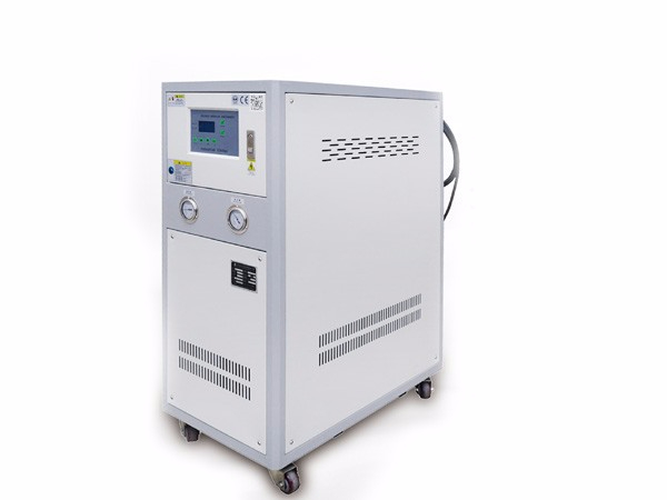 水冷式冷水機組